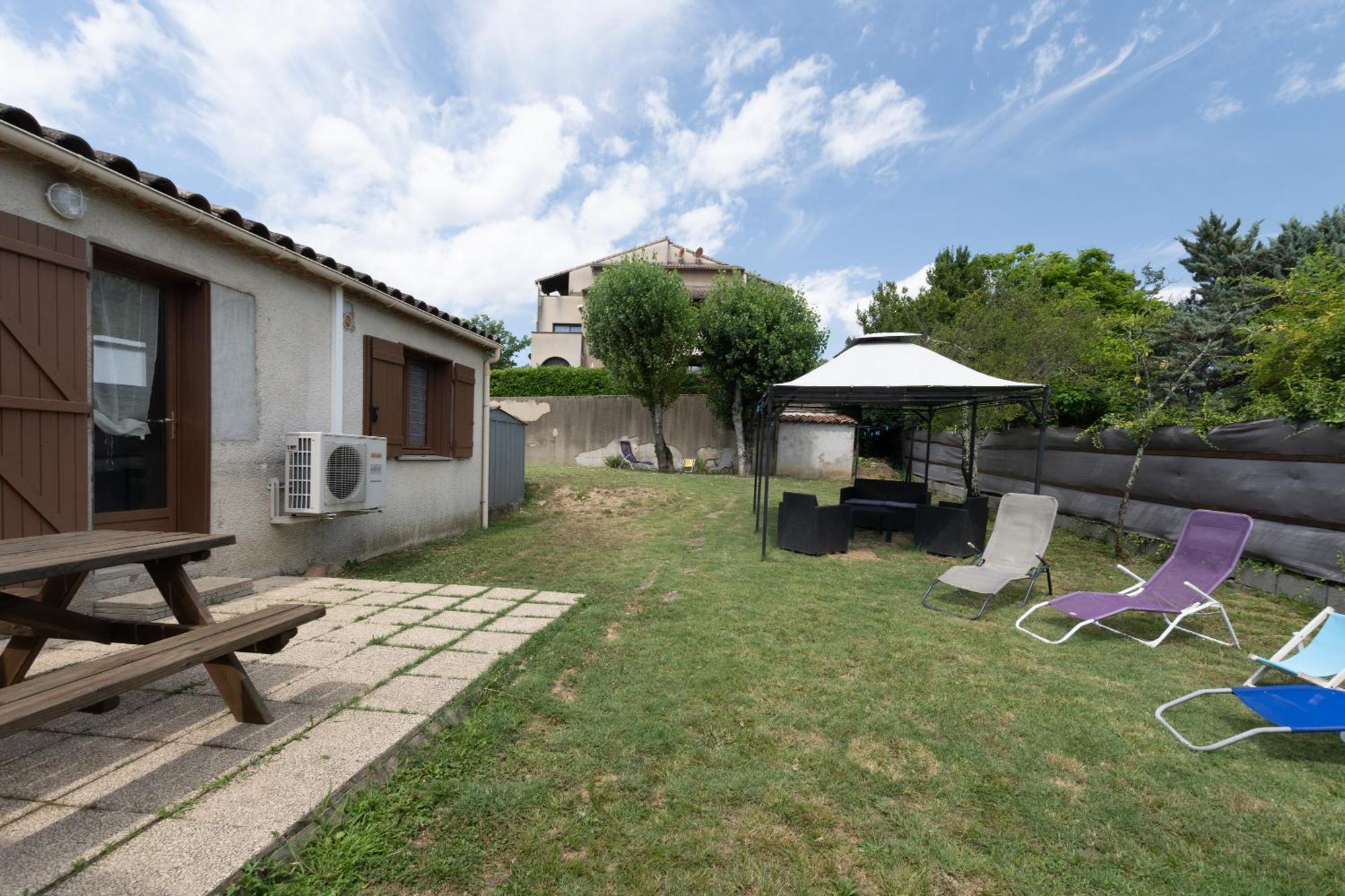 Ombre D'Ete Villa Ruoms Exterior foto